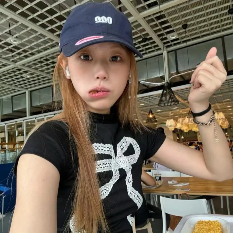 不能犯规的游戏之房中有眼